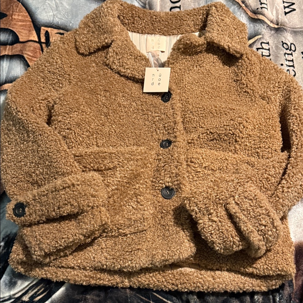 Cozy NWT nurode Shearling Coat